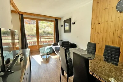 Wohnung in Vars mit Pool und Sauna