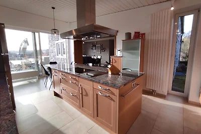 Villa in Stavelot mit Sauna und Außenpool
