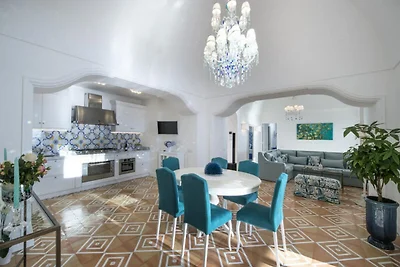 Villa a Praiano con vista sul mare di Capri