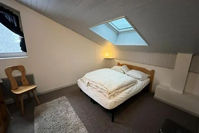 Wohnung in der Nähe der Seilbahn von Linga,...