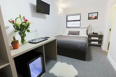 Belvilla Ilford Hill Hotel London Standard...