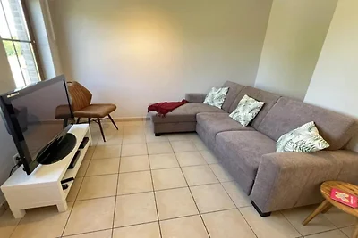 Schöne Villa ist mit allem modernen Komfort...