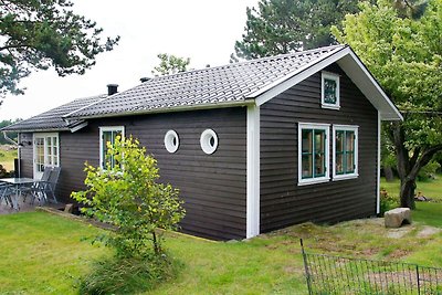 4 person holiday home in GLOMMEN