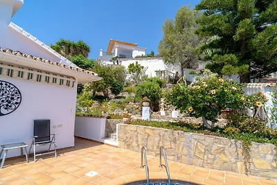 Ferienhaus in Nerja mit Meerblick
