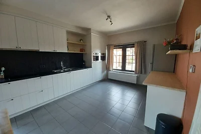 Boerderij met heuvels in Komen-Waasten