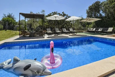 Schönes Ferienhaus mit privatem Pool