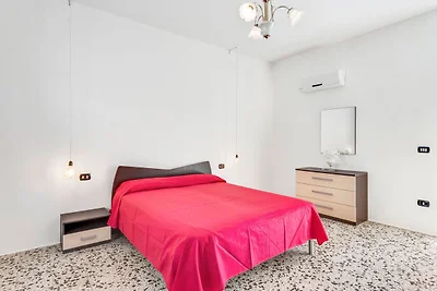 Confortevole casa vacanze con giardino