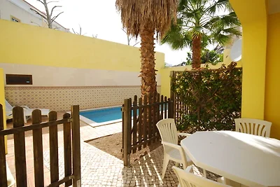 Grazioso appartamento a Tavira con terrazza