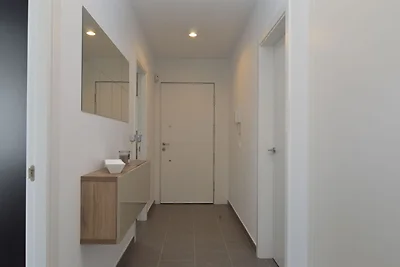 Moderne Villa mit privatem Pool