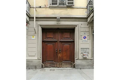 Petrarca 18 - La Casa di Mattoni - P.IVA