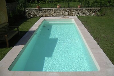 Geräumige Villa mit eigenem Pool in...