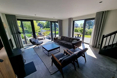 Privater Anlegesteg + moderner Komfort