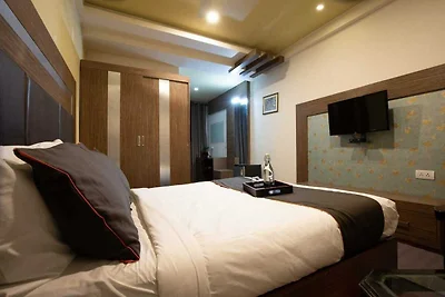 Hotel O Kargil-complex