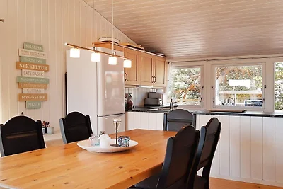 8 persoons vakantie huis in Søndeled-By Traum