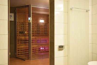 Luxuriöses Cottage mit Infrarotsauna in...