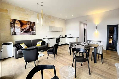 Apartment mit 2 Schlafzimmern und Flussblick