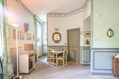 Gemütliches Appartement in Drome mit Pool
