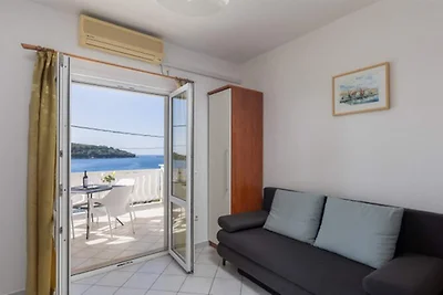 House Rašica - One Bedroom Apartment with Ter...