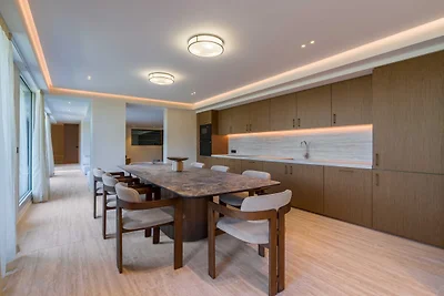 Luxe appartement met ruim terras