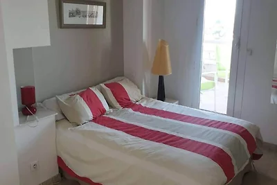 Wohnung in La Grande-Motte mit Poolblick