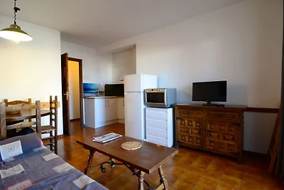 Wohnung mit zwei Zimmern in Lescala