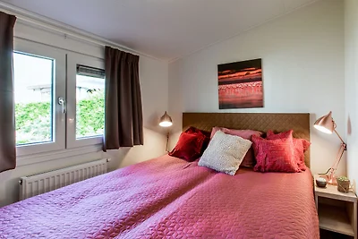 Modern chalet met vaatwasser in Noordwijk