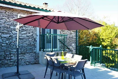 Ferienhaus mit Terrasse in Villemagne