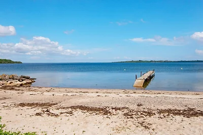 Toevlucht bij golfclub -- By Traum...