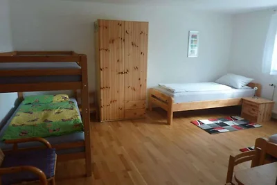 Ferienwohnung in Vöhl mit Schwimmbecken