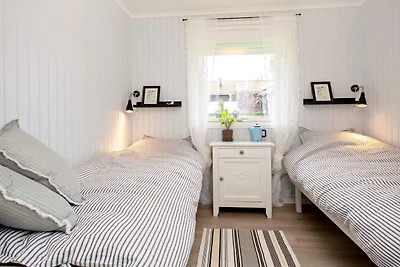 6 Personen Ferienhaus in Karrebæksminde-By...