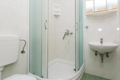 Guest House Old Town View- One Bedroom Apartm...
