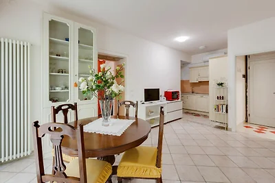 Moderno appartamento a Bardolino con terrazza
