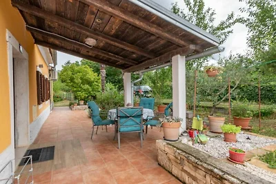 Ferienhaus in Kršan mit Schwimmbecken
