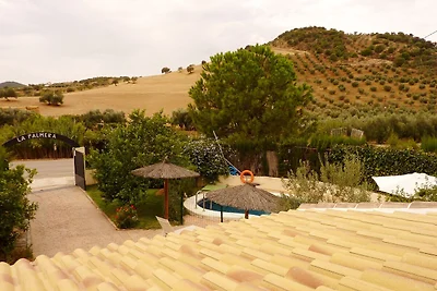 Ferienhaus mit privater Terrasse und Pool