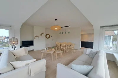 Helle 3-Zimmer-Wohnung am Strand