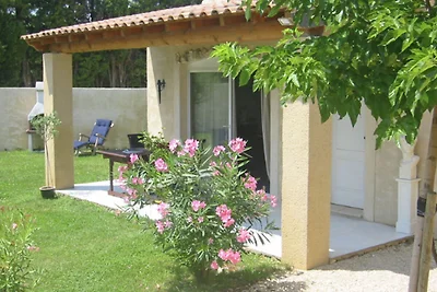 Cottage a Carpentras con piscina