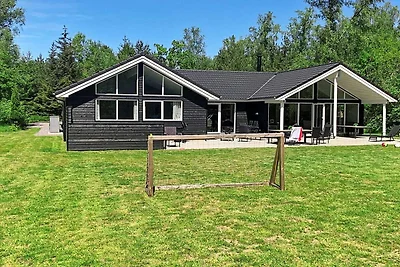 20 Personen Ferienhaus in Frederiksværk