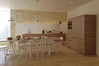 Hübsche Wohnung mit Terrasse