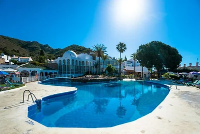 Wohnung in Nerja mit Zugang zu Spa und Pool