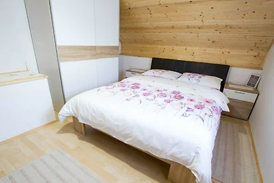 Sunny Two Bedroom Retreat in Beautiful Bizelj...