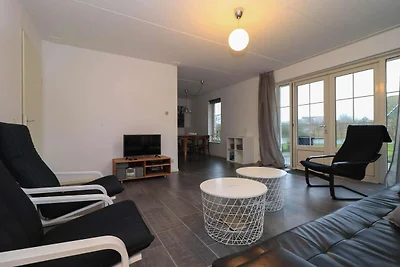 Deluxe-Strandvilla für 6 Gäste mit Sauna