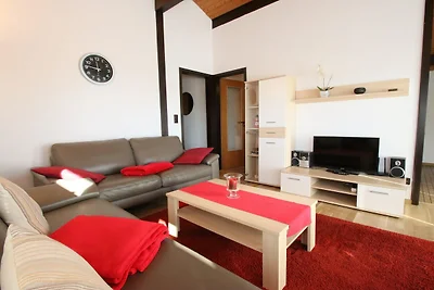 Freistehender Ferienbungalow im Fachwerkstil