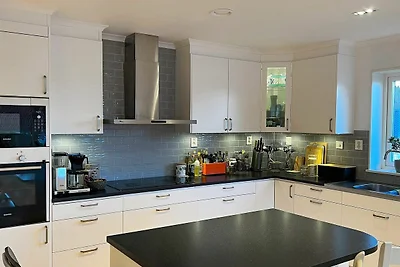 6 Personen Ferienhaus in ADELSÖ-By Traum