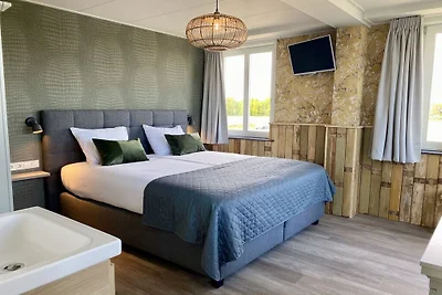 Ferienwohnung mit 2 Schlafzimmer
