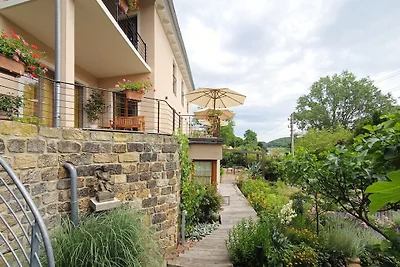 Apartamento vacacional en Pirna con piscina.