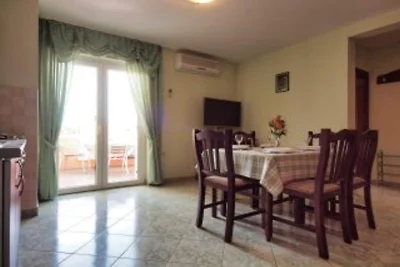 Apartment Stefani - two bedroom apartment wit...