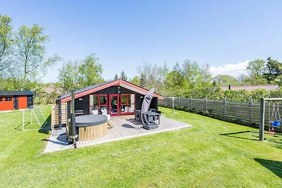 6 Personen Ferienhaus in Henne
