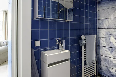 Entspannender Bungalow am Wasser