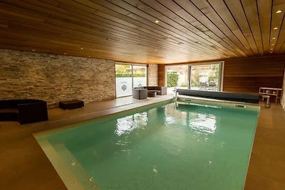 Villa in Coo mit Innenpool, Sauna
