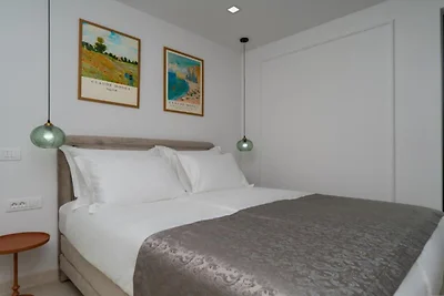 Lux Villa Mariva - Five bedroom Villa with...